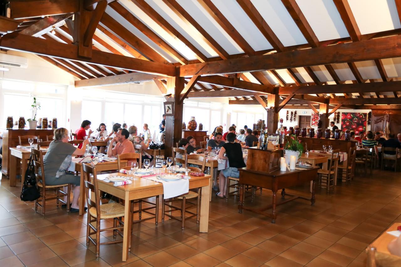 Hotel Euzkadi Еспелет Екстериор снимка