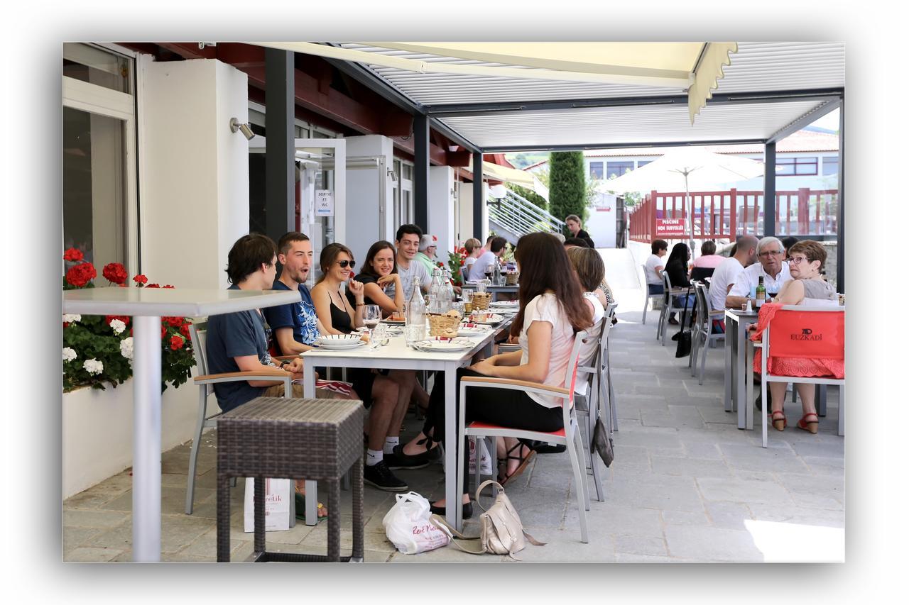 Hotel Euzkadi Еспелет Екстериор снимка