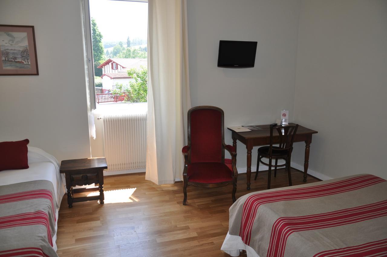 Hotel Euzkadi Еспелет Екстериор снимка